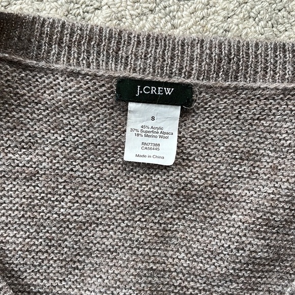Woman’s J Crew knit V-Neck sweater Size Small - Picture 4 of 5